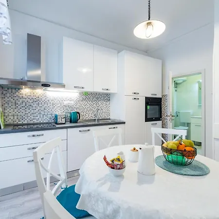 In For 6 People * Dubrovnik