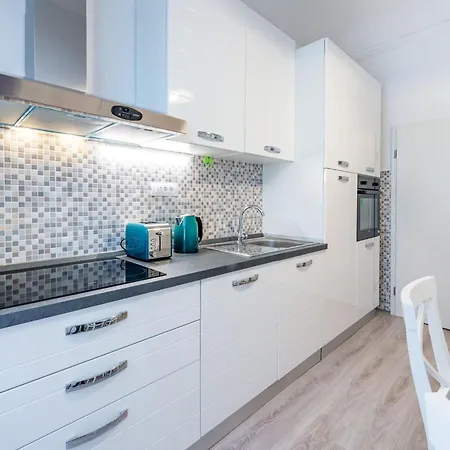 In For 6 People * Dubrovnik