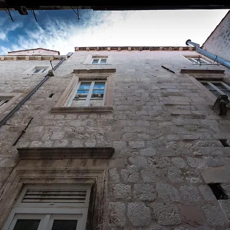 Old Town Finest - Two-bedroom 4 2 Adults - Lucarica 4 Street First Floor Apartment Dubrovnik