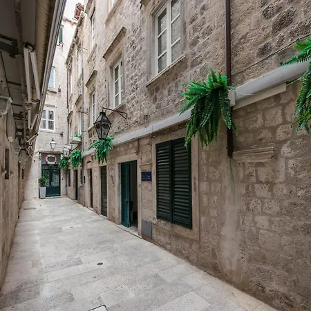 In For 6 People Apartment *